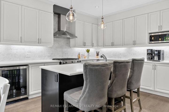 Photo 14 at 117 Wimberly Avenue, Waterdown, Hamilton