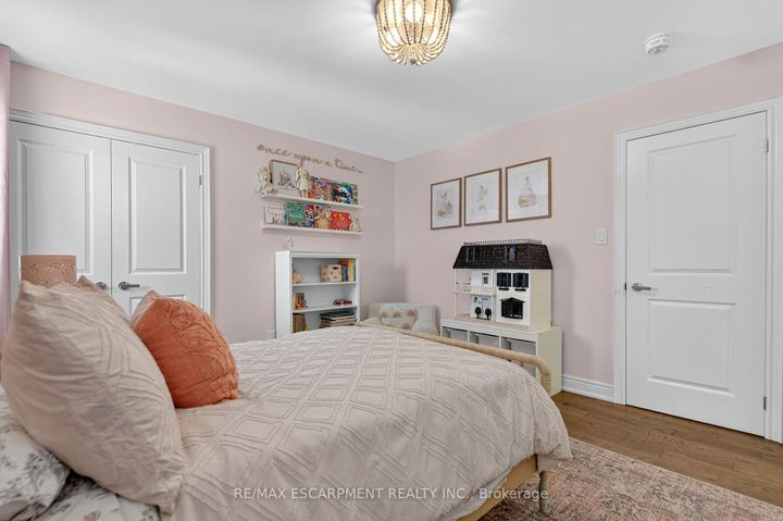 Photo 26 at 117 Wimberly Avenue, Waterdown, Hamilton