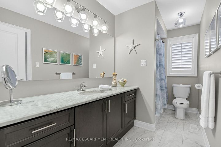 Photo 27 at 117 Wimberly Avenue, Waterdown, Hamilton