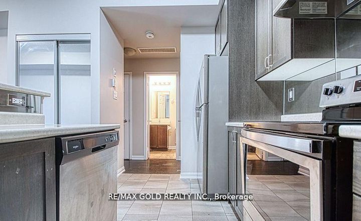 Photo 1 at 118 - 250 Sunny Meadow Boulevard, Wellington, Brampton