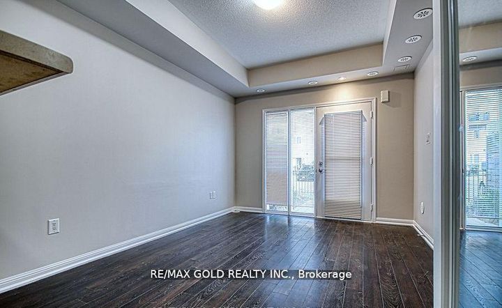 Photo 2 at 118 - 250 Sunny Meadow Boulevard, Wellington, Brampton