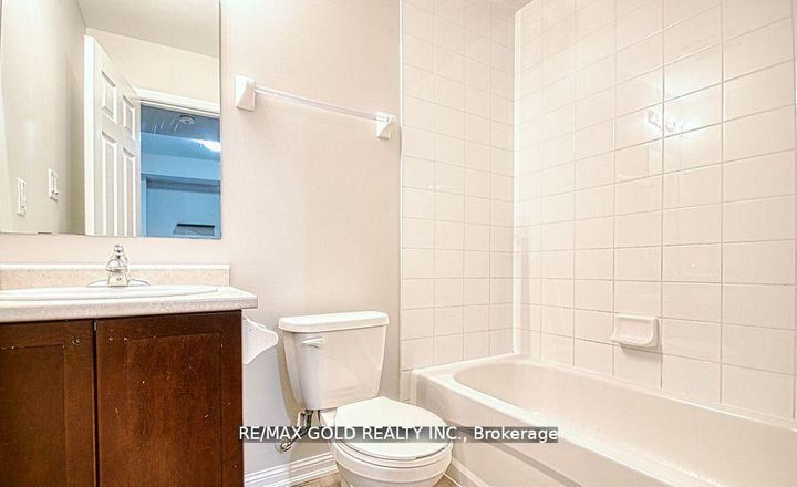 Photo 3 at 118 - 250 Sunny Meadow Boulevard, Wellington, Brampton