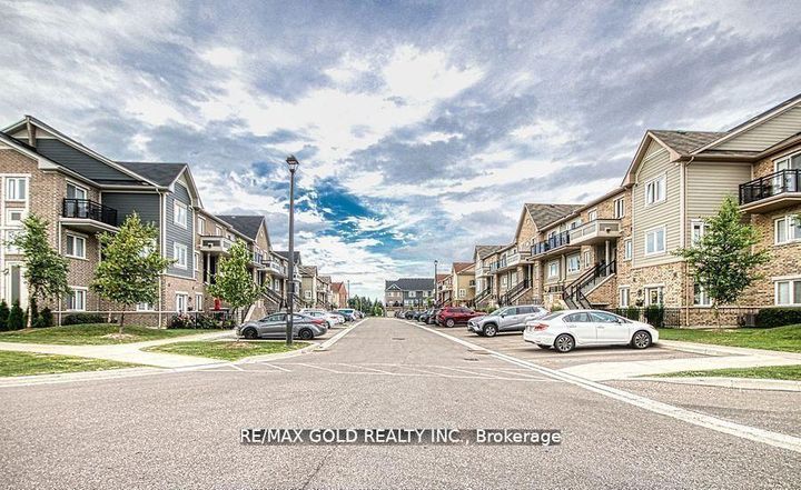 Photo 9 at 118 - 250 Sunny Meadow Boulevard, Wellington, Brampton