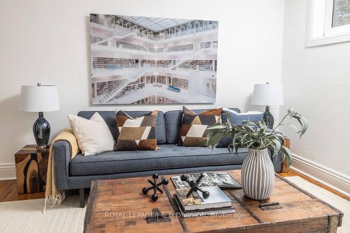 Photo 16 at 16 Boswell Avenue, Annex, Toronto