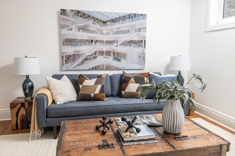 Photo 16 at 16 Boswell Avenue, Annex, Toronto