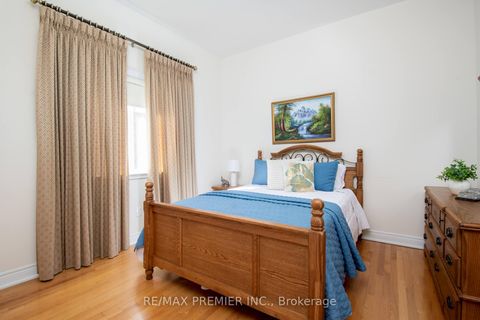 Photo 22 at 28 Timberwood Drive, Sonoma Heights, Vaughan