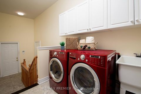 Photo 27 at 28 Timberwood Drive, Sonoma Heights, Vaughan