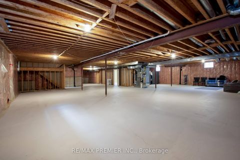 Photo 29 at 28 Timberwood Drive, Sonoma Heights, Vaughan