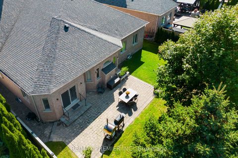 Photo 38 at 28 Timberwood Drive, Sonoma Heights, Vaughan