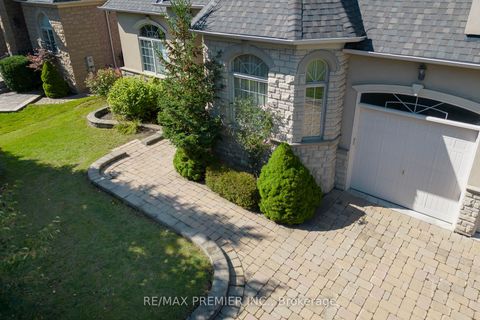 Photo 47 at 28 Timberwood Drive, Sonoma Heights, Vaughan
