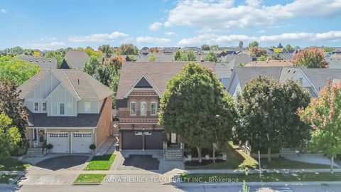 Photo 2 at 161 Carnwith Drive W, Brooklin, Whitby