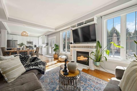 Photo 11 at 161 Carnwith Drive W, Brooklin, Whitby