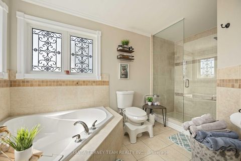 Photo 22 at 161 Carnwith Drive W, Brooklin, Whitby
