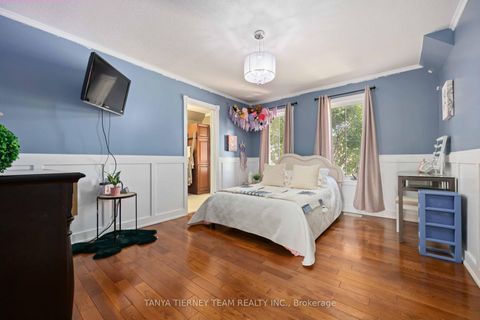 Photo 23 at 161 Carnwith Drive W, Brooklin, Whitby