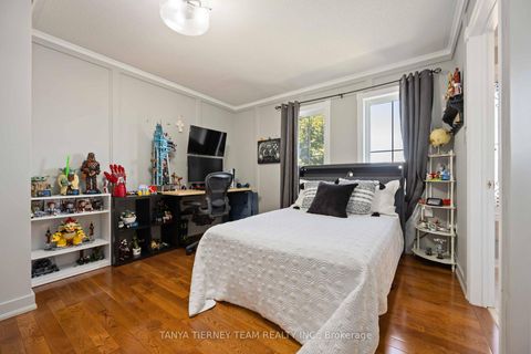 Photo 27 at 161 Carnwith Drive W, Brooklin, Whitby