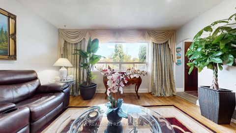 Photo 4 at 50 Karnwood Drive, Birchmount, Toronto