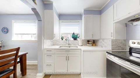 Photo 9 at 50 Karnwood Drive, Birchmount, Toronto