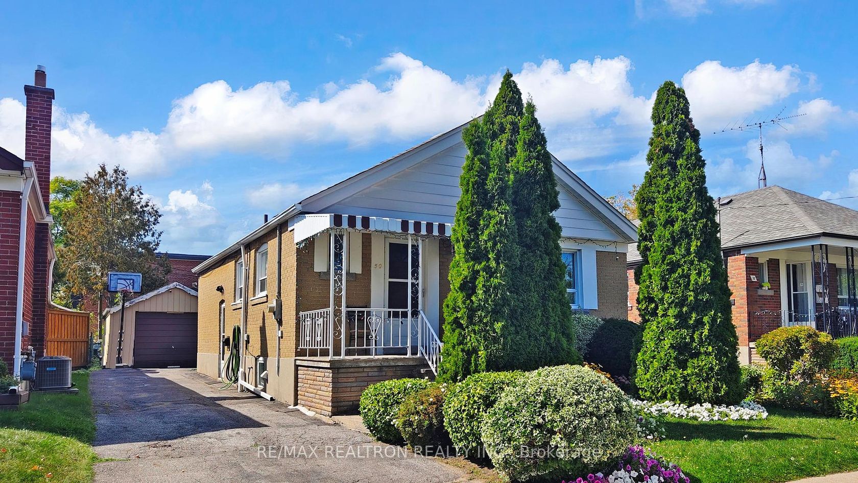50 Karnwood Drive, Birchmount, Toronto by Loree Meneguzzi Real Estate 50 Karnwood Drive, Birchmount, Toronto