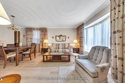 Photo 4 at 24 Beran Drive, Woburn, Toronto
