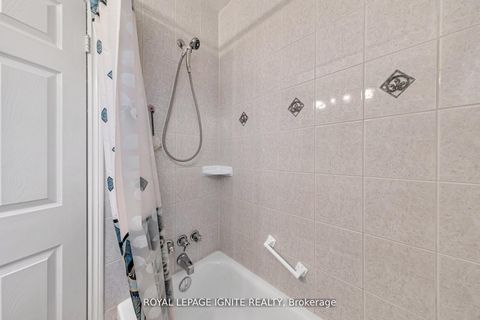 Photo 25 at 24 Beran Drive, Woburn, Toronto