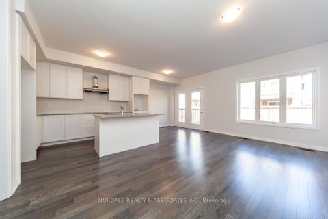 Photo 10 at 1434 STOVELL Crescent, Lefroy, Innisfil Photo 10 at 1434 STOVELL Crescent, Lefroy, Innisfil