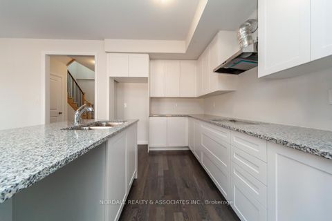 Photo 15 at 1434 STOVELL Crescent, Lefroy, Innisfil