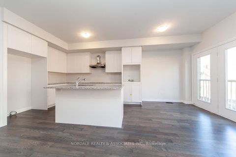 Photo 19 at 1434 STOVELL Crescent, Lefroy, Innisfil