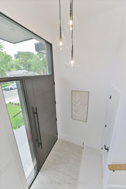 Photo 4 at 32 Thirty Eighth Street, Long Branch, Toronto