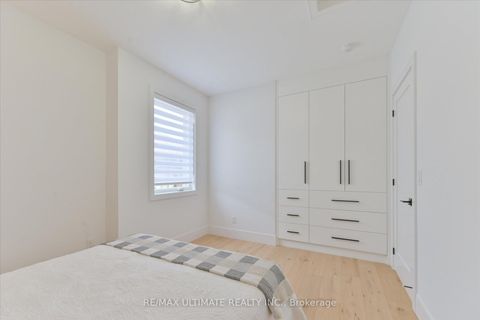 Photo 29 at 32 Thirty Eighth Street, Long Branch, Toronto