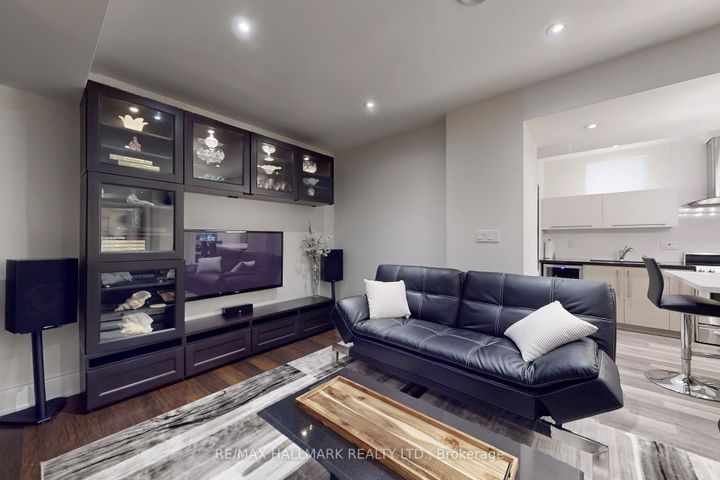 Photo 36 at 436 Paradelle Drive, Oak Ridges Lake Wilcox, Richmond Hill