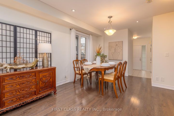 Photo 7 at 42 GREAT GABE Crescent, Windfields, Oshawa