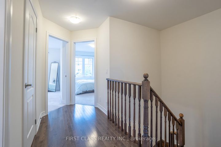 Photo 21 at 42 GREAT GABE Crescent, Windfields, Oshawa