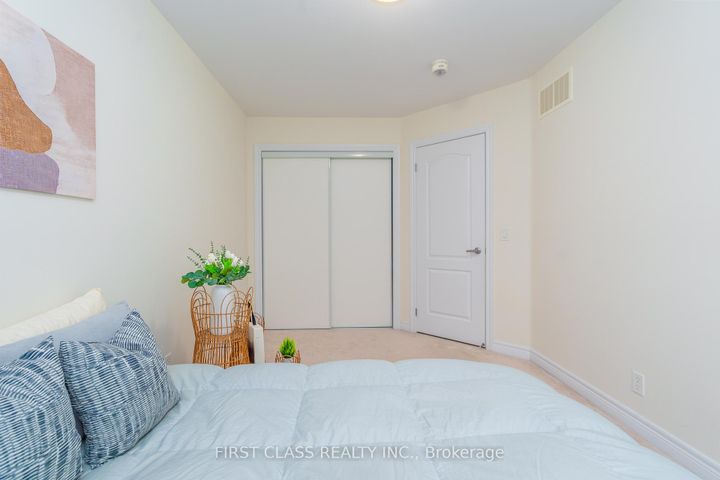 Photo 29 at 42 GREAT GABE Crescent, Windfields, Oshawa