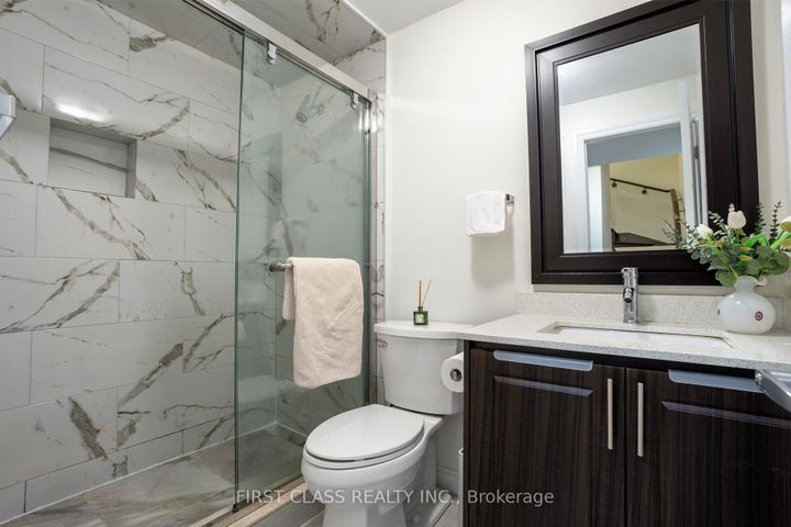 Photo 35 at 42 GREAT GABE Crescent, Windfields, Oshawa