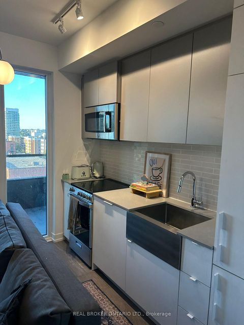 Photo 9 at 820 - 270 Dufferin Street, South Parkdale, Toronto