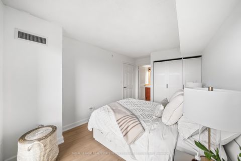 Photo 13 at 806 - 18 Valley Woods Road, Donalda, Toronto