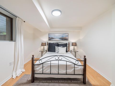 Photo 30 at 490 Windermere Avenue, Bloor West Village, Toronto