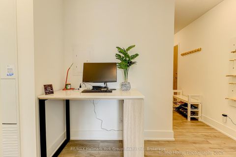 Photo 23 at 534 - 3100 Keele Street, CFB, Toronto