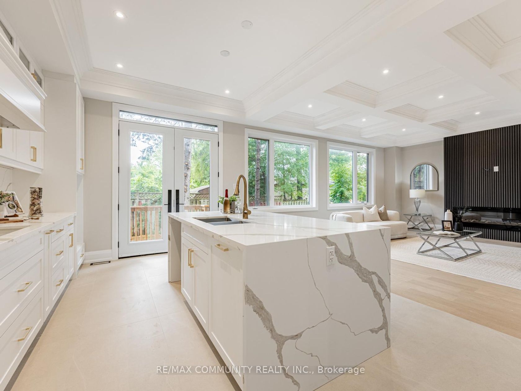 Photo 9 at 37 Sugarbush Square, Highland Creek, Toronto Photo 9 at 37 Sugarbush Square, Highland Creek, Toronto
