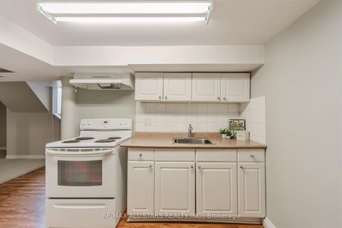 Photo 17 at 27 Martindale Road, Cliffcrest, Toronto