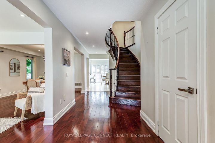 Photo 4 at 545 Charnwood Court, Amberlea, Pickering