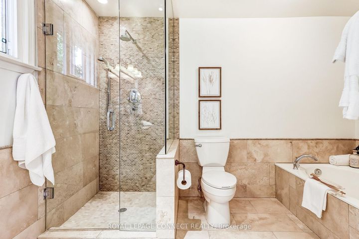 Photo 26 at 545 Charnwood Court, Amberlea, Pickering