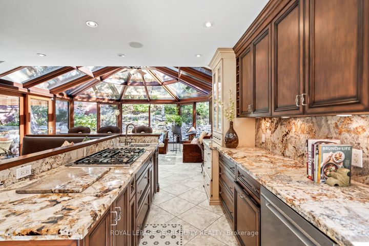 Photo 14 at 50 Skyview Crescent, Henry Farm, Toronto