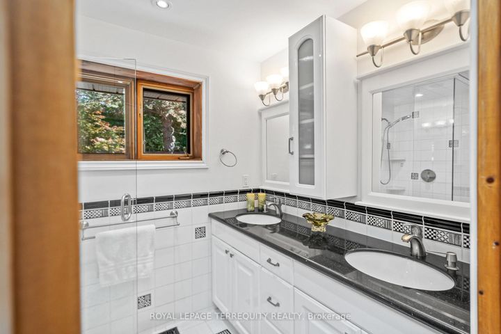 Photo 33 at 50 Skyview Crescent, Henry Farm, Toronto