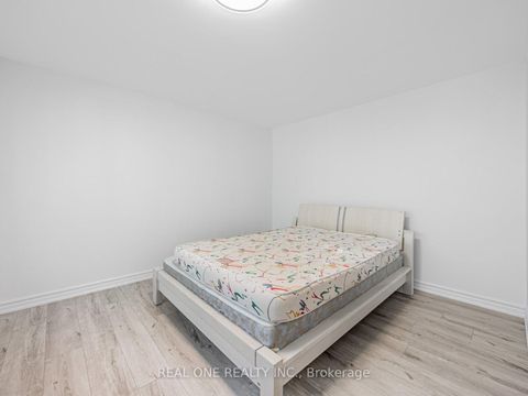 Photo 16 at 66 - 441 Military Trail, Morningside, Toronto