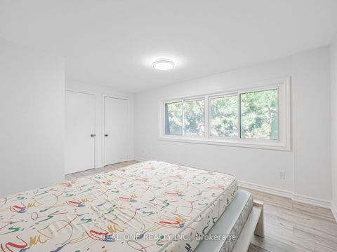 Photo 18 at 66 - 441 Military Trail, Morningside, Toronto