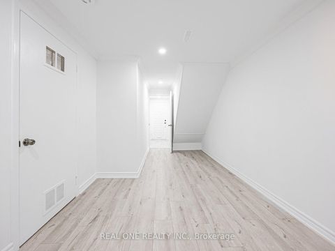 Photo 24 at 66 - 441 Military Trail, Morningside, Toronto