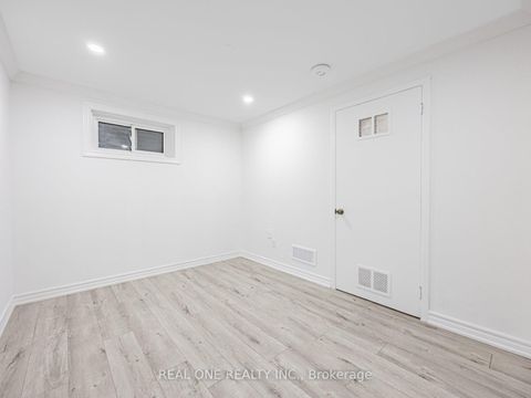 Photo 25 at 66 - 441 Military Trail, Morningside, Toronto