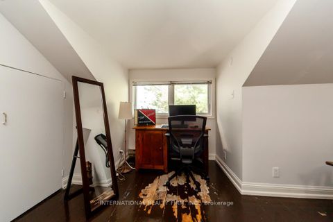 Photo 32 at 19 Alvin Avenue, Moore Park, Toronto