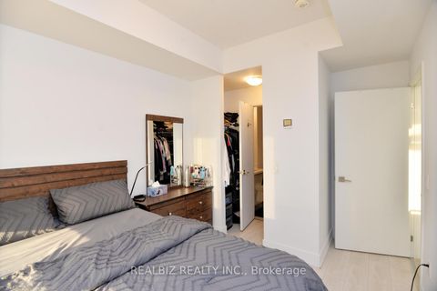 Photo 13 at 1605 - 2908 Highway 7 Road, Concord, Vaughan